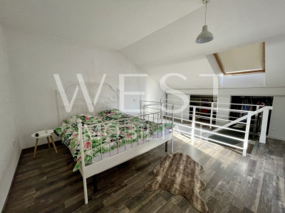Apartament cu 3 cam/70mp! 2 bai! Scara interioară! Zona Kik/Florilor!