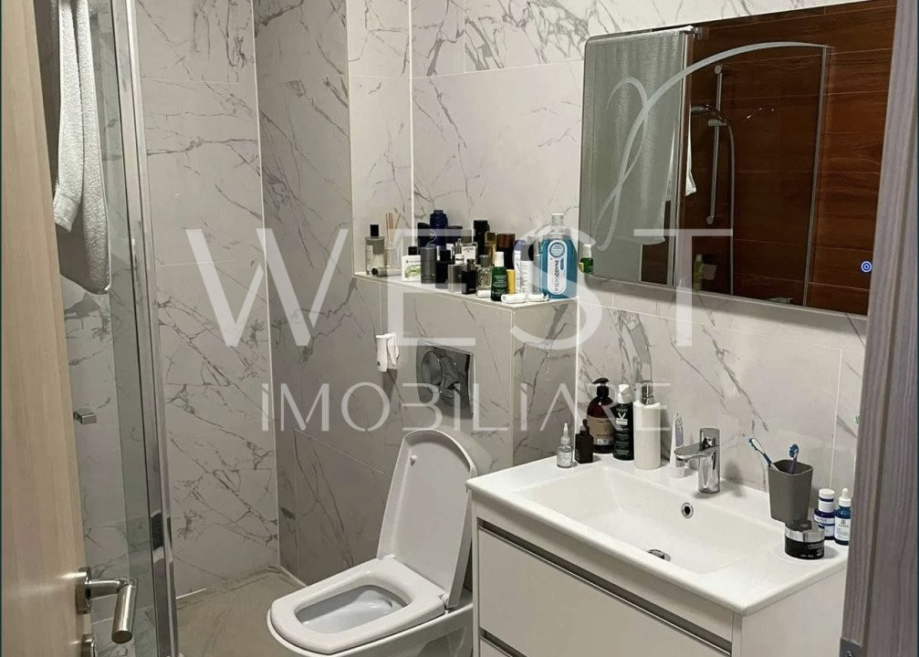 Apartament cu 3 camere, LA CHEIE! Terasa 17mp! Parcare! Str. Oașului!