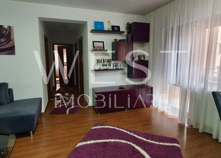 Apartament cu 3 camere, 67mp! 2 Balcoane! Parcare! Str. Stejarului!
