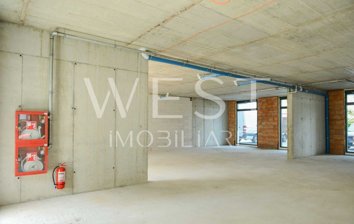 Spatiu com. Zona Park Lake | 211mp | 8 Parcari | Vizibilitate Maximă