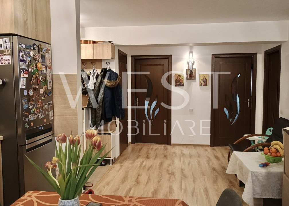 Apartament cu 3 cam, la cheie! 2 balcoane! GARAJ! Boxa! Zona Eroilor!