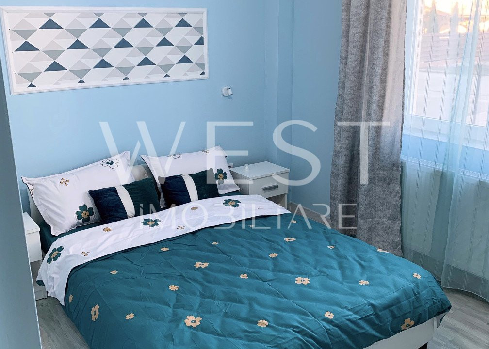 Apartament cu 3 camere, la cheie! Balcon! Parcare cu CF! Zona Terra!
