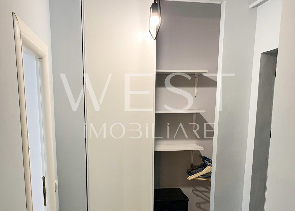Apartament cu 3 camere, la cheie! Balcon! Parcare cu CF! Zona Terra!