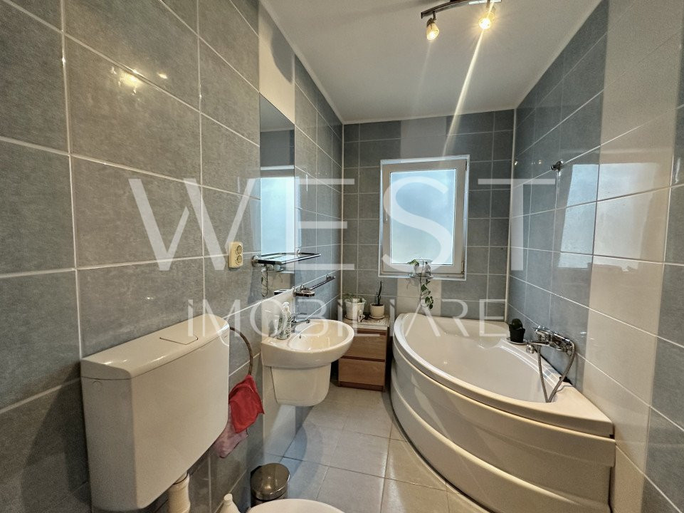 Ocazie! Apartament 2 camere 53 mp+ BALCON | Str. FLORILOR | zona KIK
