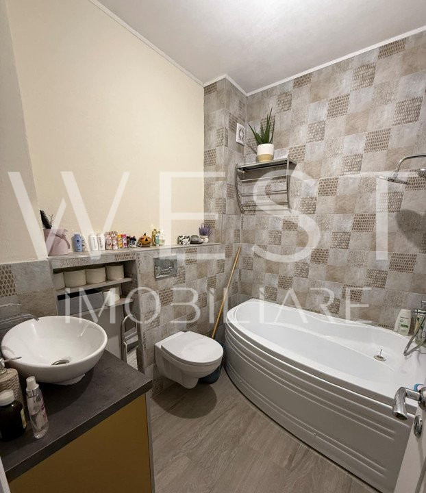 Apartament 3 camere/2 bai-LA CHEIE|Parcare inclusa|Zona Profi Terra