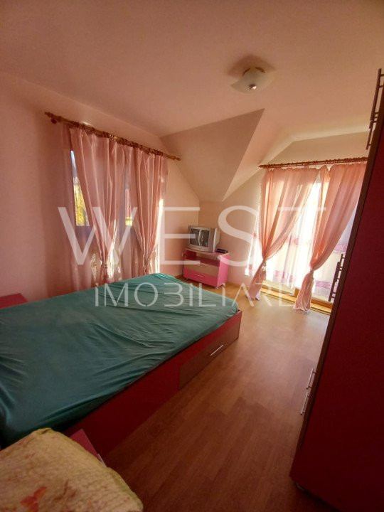 Casa individuala | 300 mp Utili | 274 mp Teren | Zona Florilor