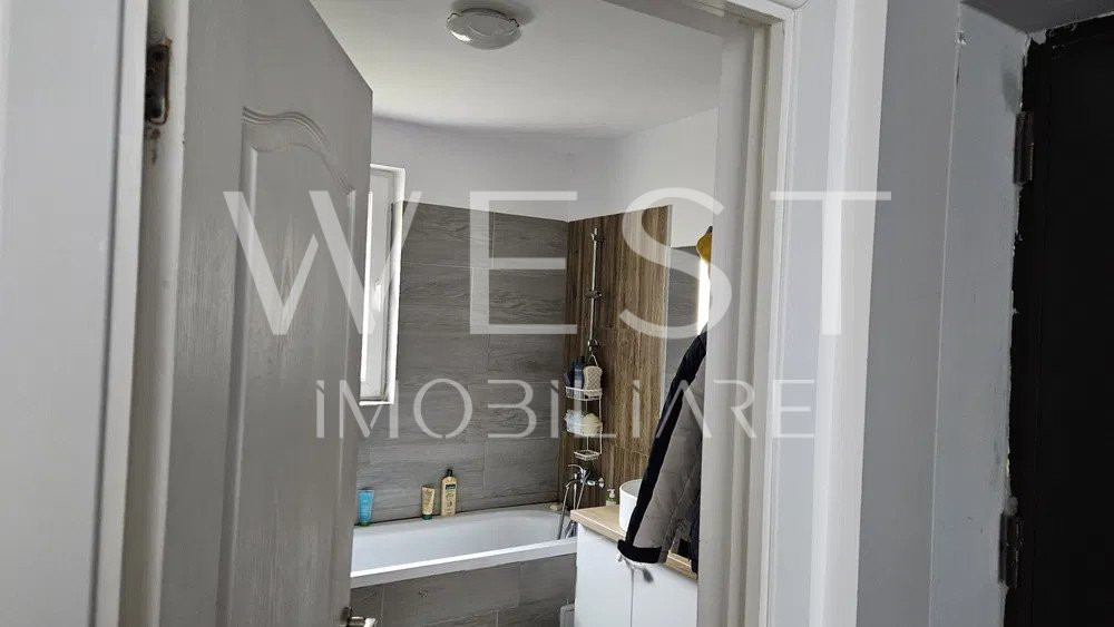 Apartament 3 camere | 61mp | Mobilat+utilat | Zona Terra | Parcare