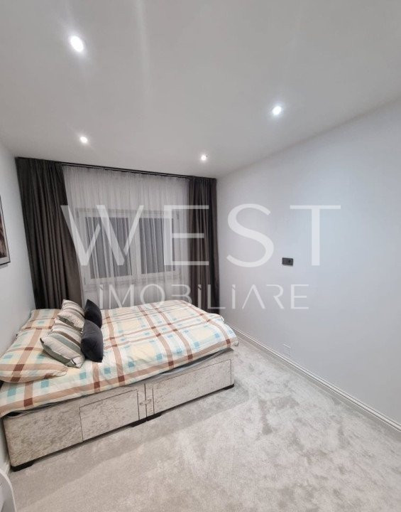 Apartament superfinisat si utilat ! 2 boxe subsol + 2 parcari! Teilor!