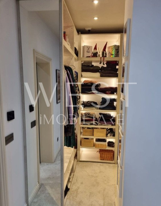 Apartament superfinisat si utilat ! 2 boxe subsol + 2 parcari! Teilor!
