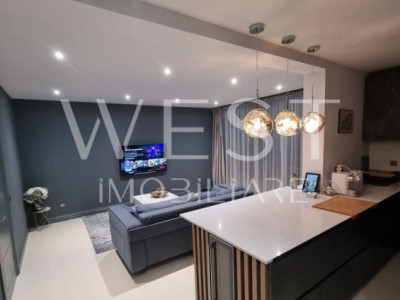 Apartament superfinisat si utilat ! 2 boxe subsol + 2 parcari! Teilor!