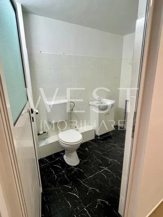 Spatiu Comercial de 70mp | zona Manastur | Parcari |  Vad Excelent