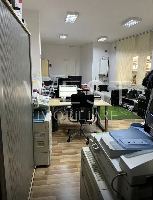 Spatiu Birouri | 40mp | zona Centrala | Supravegheat | Parcare