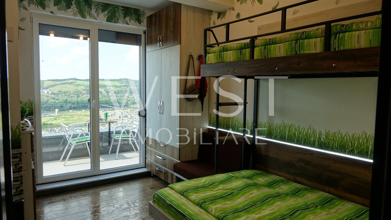 Penthouse 3 camere 2 bai | 78mp | Parcare | Panoramic View Vivo | 