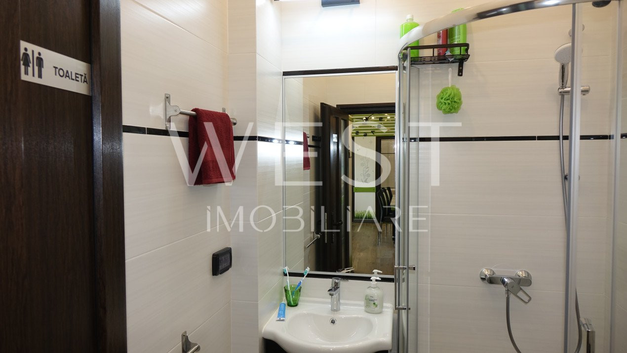 Penthouse 3 camere 2 bai | 78mp | Parcare | Panoramic View Vivo | 