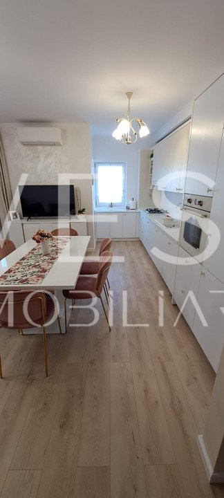 Apartament 3 camere | 72mp LUX | str. Avram Iancu | Parcare+Boxa 