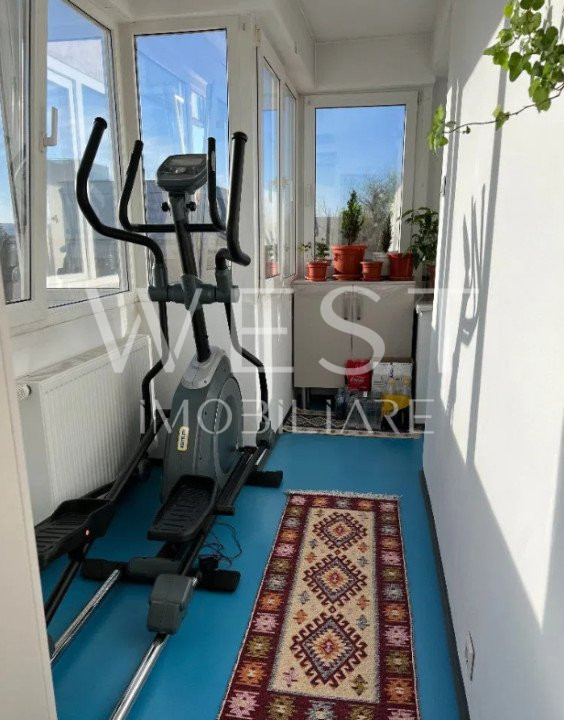 Apartament decomandat 4 camere, 106mp! Etaj interm.!Zona Sigma/Zorilor