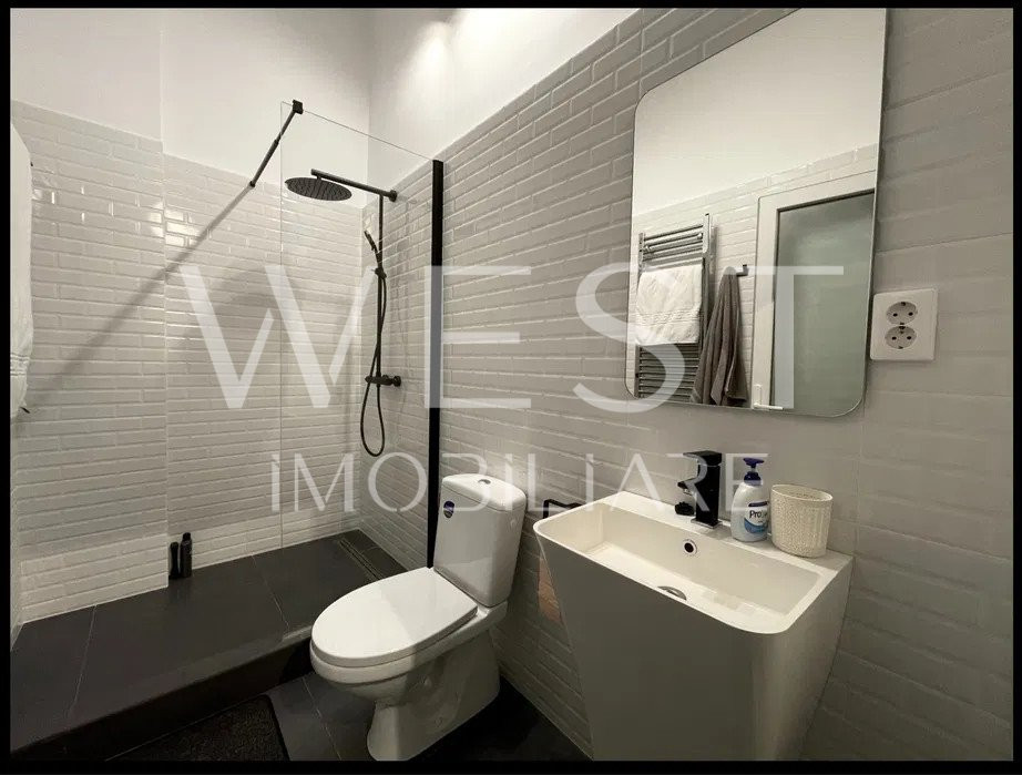 Apartament cu 2 camere! 50mp! Ultracentral! Utilat/mobilat!