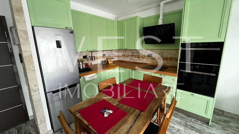 Apartament 3 cam/75mp! Ultrafinisat! View Superb! zona Intre Lacuri!