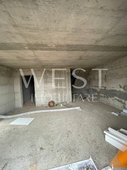 Duplex 4camere! 160mp! Semifinisat! Sannicoara!