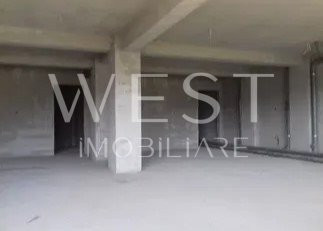 Spatiul comercial! Open-Space! Semifinisat! zona Petrom!