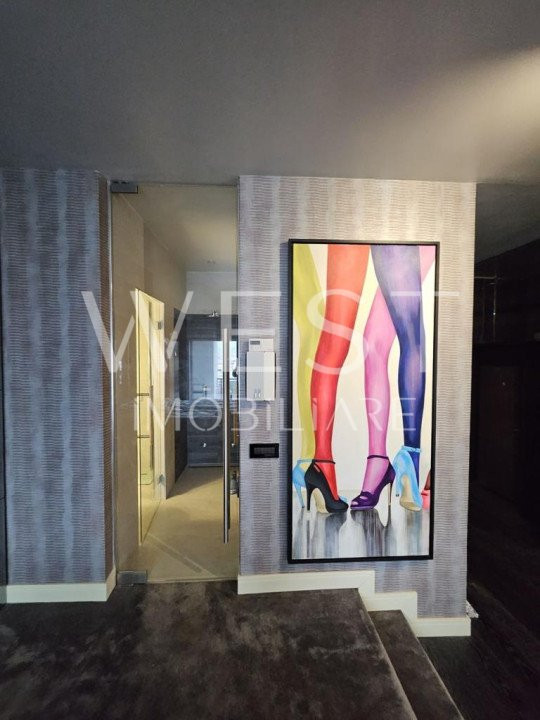 Apartament Ultracentral ! View superb ! Etaj intermediar ! Sauna !
