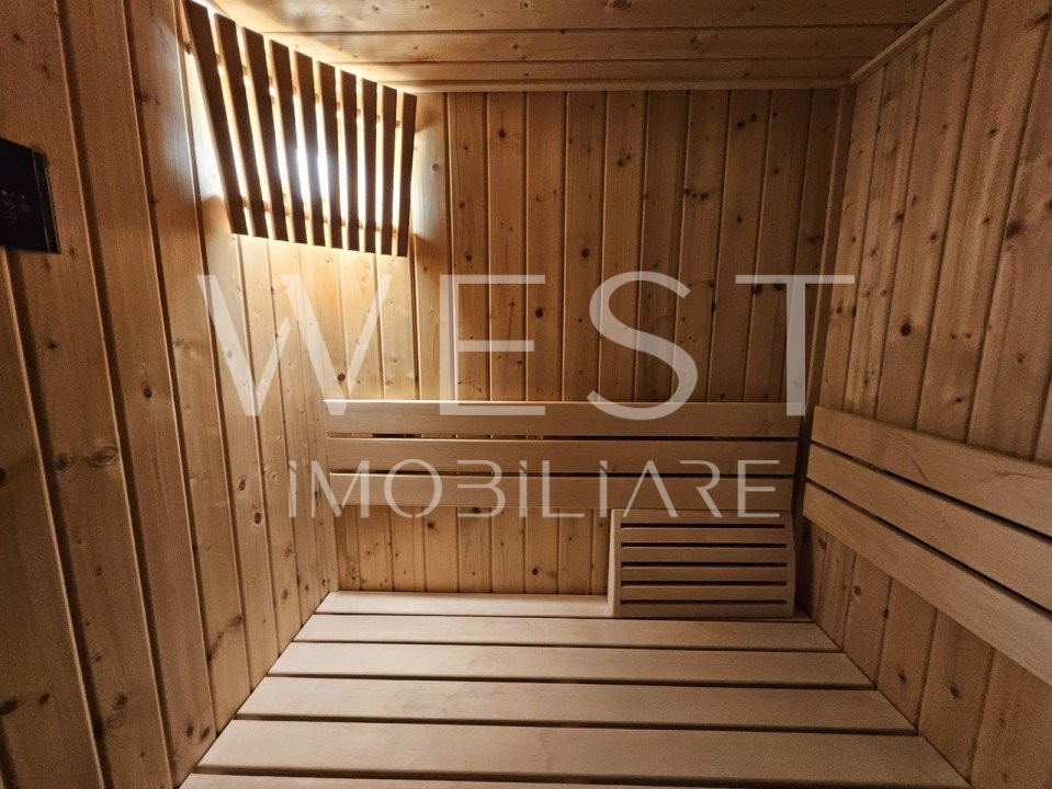 Apartament Ultracentral ! View superb ! Etaj intermediar ! Sauna !