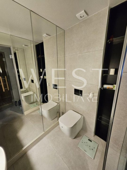 Apartament Ultracentral ! View superb ! Etaj intermediar ! Sauna !