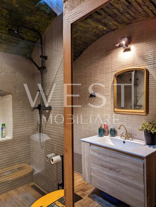 Spatiu cu o camera ! zona Piața Muzeului ! Ideal pentru Airbnb !