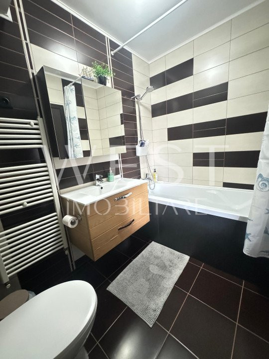 Apartament MODERN 3 camere in zona Vivo! PARCARE/56mp/Zona Razoare !