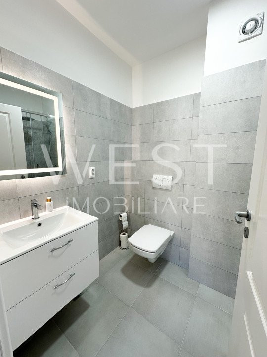 Apartament cu 2 camere si PARCARE Subterana in zona Parcul Poligon!