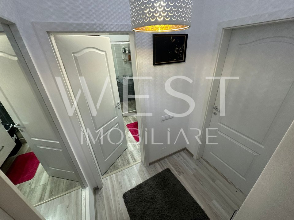 Apartament MODERN cu 4 camere/2 bai!Parcare! Zona Sub Cetate Floresti! 
