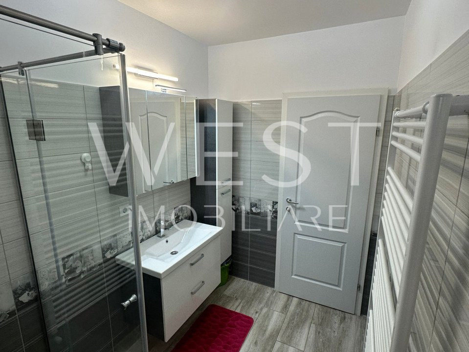 Apartament MODERN cu 4 camere/2 bai!Parcare! Zona Sub Cetate Floresti! 