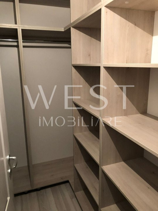 Apartament MODERN cu 4 camere/2 bai!Parcare! Zona Sub Cetate Floresti! 