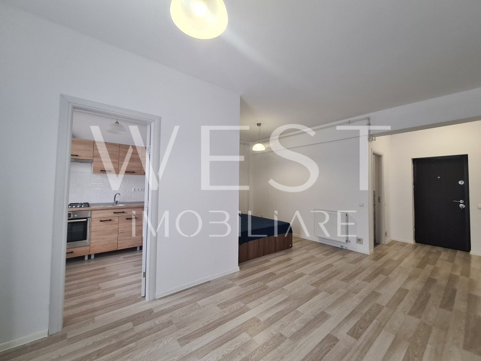 Apartament 1 camera/nisa de dormit!Balcon deschis!La cheie!Zona Terra
