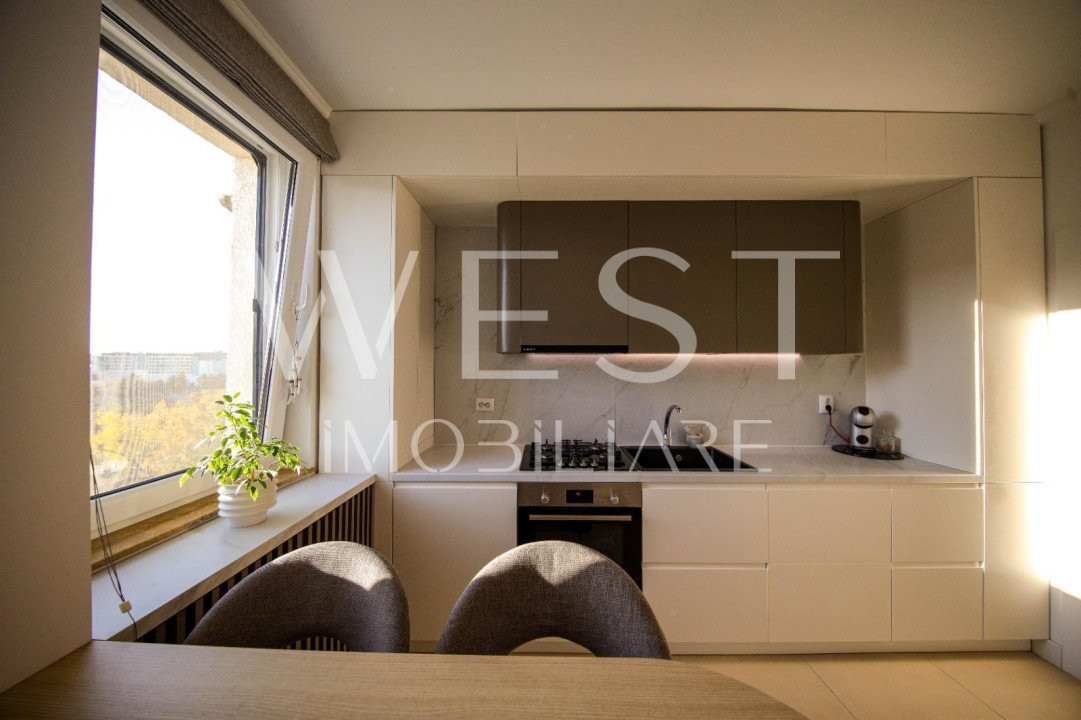 Apartament 2 camere decomandate ! Parcare subterana! Zona Iulius Mall!