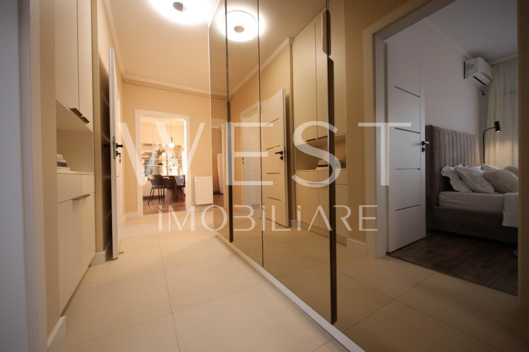 Apartament 2 camere decomandate ! Parcare subterana! Zona Iulius Mall!