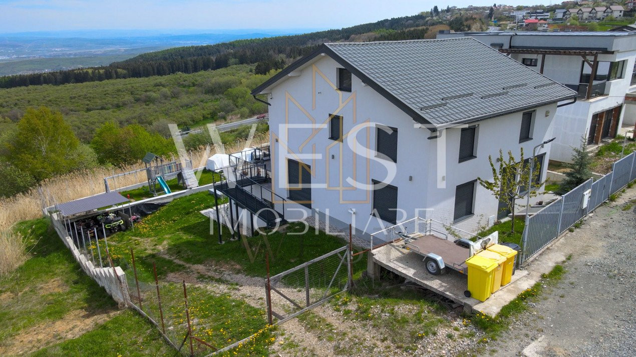 Casa 265mp + 920 mp teren! Terasa panoramica! Feleac - Cluj!