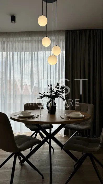 Apartament 3camere! Ultrafinisat! Et. Intermediar! zona Piata Abator!