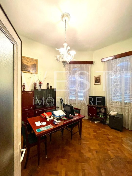 Casa 3 camere! Individuala! 107mp! Ultracentral! Zona Piata Unirii!