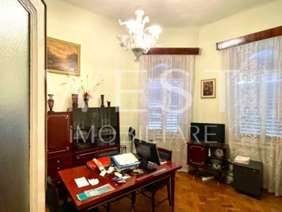 Casa 3 camere! Individuala! 107mp! Ultracentral! Zona Piata Unirii!