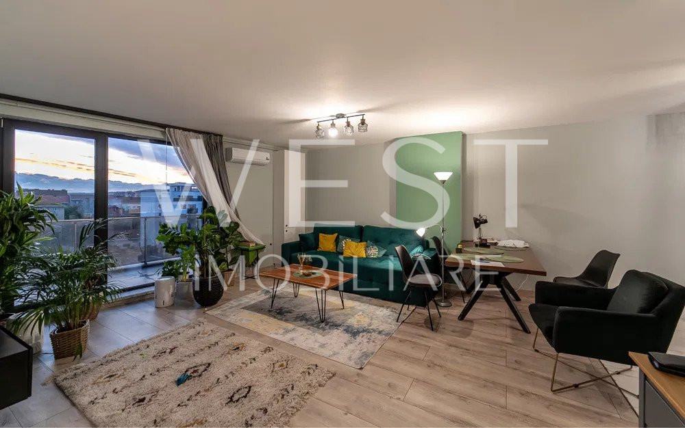 Oportunitate! Penthouse Central! 85mp! 3camere! Parcare! zona Decebal!