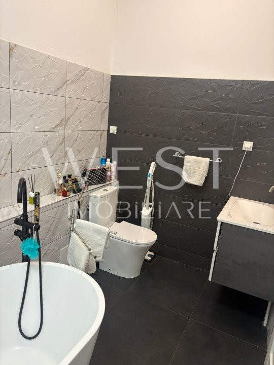 Apartament Ultracentral! 60mp! Parcare! Utilat/Mobilat! Piata Unirii!