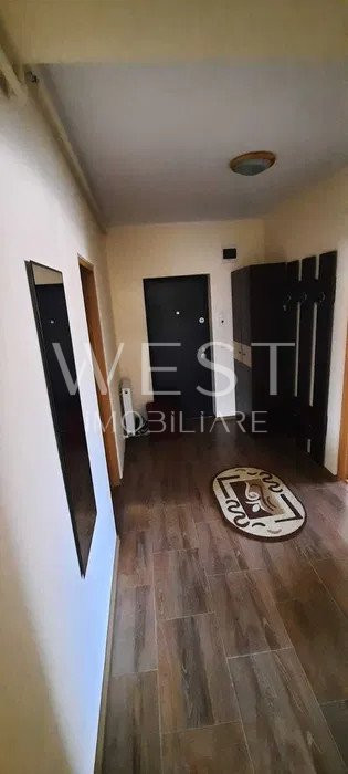 Apartament 3 Cam. – 70 mp – Zona Parc Poligon – Parcare Privată