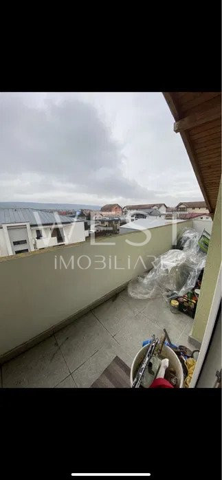 Apartament 2 camere + living | 53 mp | str. Florilor | Parcare | 