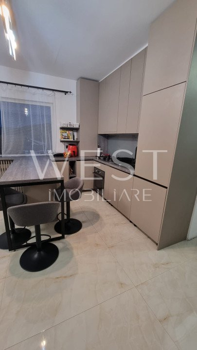 Apartament 3 camere 77mp! Modern Mobilat/Utilat! Parcare! Zona Teilor!
