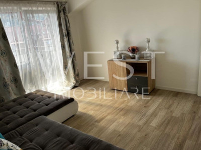 Apartament decomandat 2 camere-oportunitate investitie/Strada Eroilor