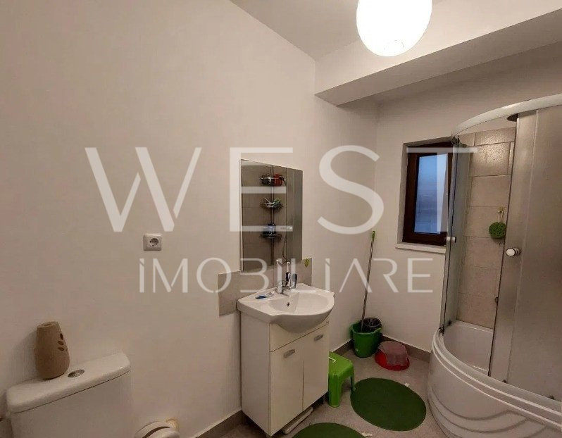 Apartament 3 camere 63mp+59mp gradina! Str. Stejarului! Cu Parcare!
