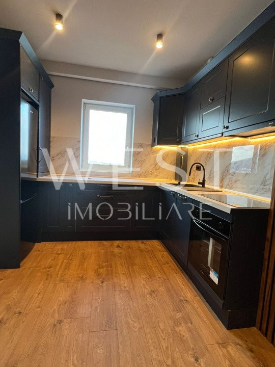 Apartament 55mp finisat si mobilat modern! Str. Avram Iancu! Parcare!