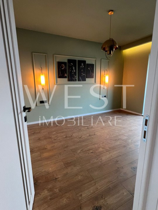 Apartament 55mp finisat si mobilat modern! Str. Avram Iancu! Parcare!
