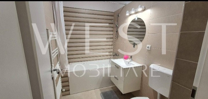 Apartament 3 camere 65mp! Mobilat/Utilat Modern! Parcare! Str Fagului!